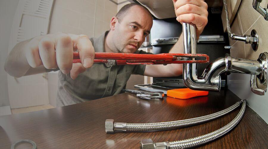 Expert burst pipe repair services in Collinsville, AL